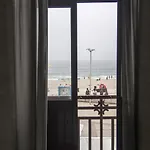 招待所 Furabeach Alojamentos 富拉多鲁