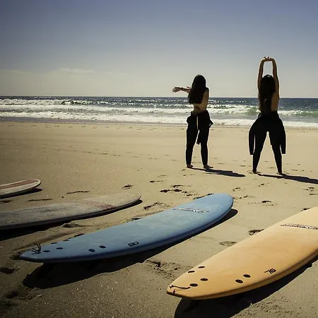 Furabeach Alojamentos 게스트하우스 *